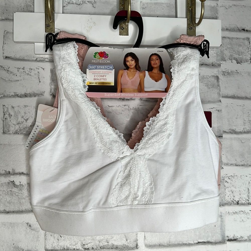 NWT Fruit of the Loom Pack of 2 Bralettes with Lace size Small